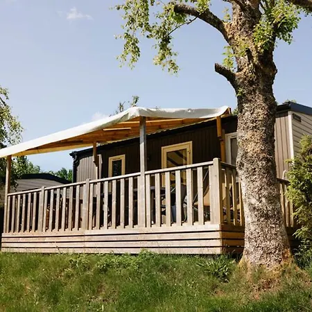 Mobil-home De 26m² Avec Terrasse Pour 4 Personnes - Api-1-52-556 *