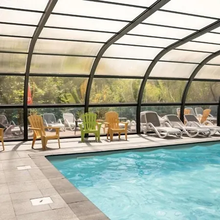 Kemp Mobil-home De 26m² Avec Terrasse Pour 4 Personnes - Api-1-52-556 *